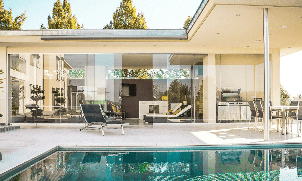 Spring Fever: Seize the Season to Find Your Florida Oasis with Paul Turovsky