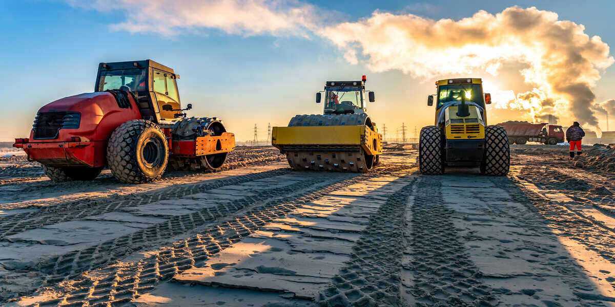 Strategies for Managing Heavy Equipment Shipping Costs