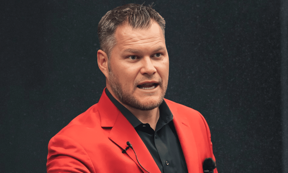 The Red Suit Realtor: Utah’s Real Estate Expert