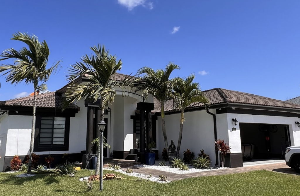 Greener Roofing & Solar: Pioneering Sustainable Solutions in Florida