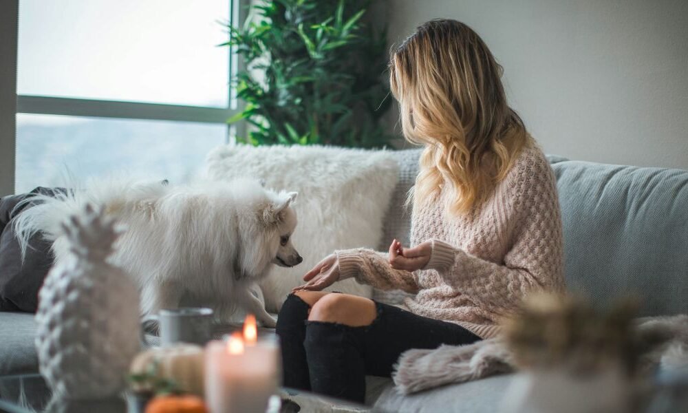 How to Create a Cozy Home: Simple Tips for Warmth and Comfort