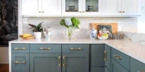 Avoid Common Pitfalls- Juliana Ewer of J Squared Home Designs Talks Contractor Hiring Tips