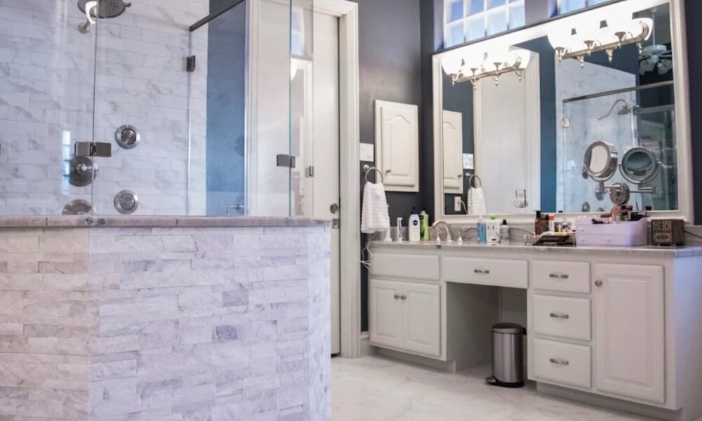DW’s Remodeling, LLC Elevates Bathroom Spaces with Custom Remodeling Solutions