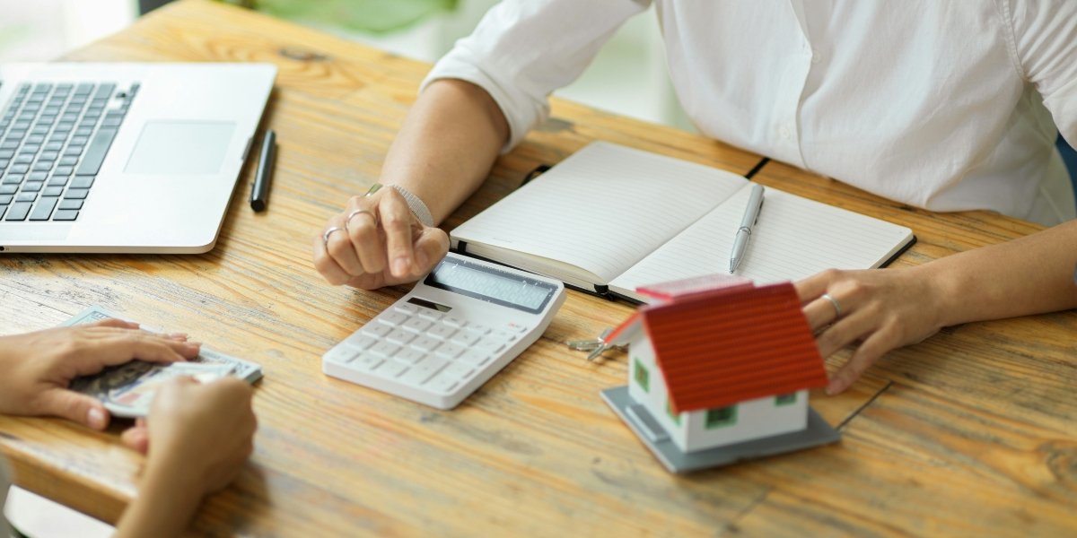 Guide to Home Refinancing: Choosing the Right Loan Type for You