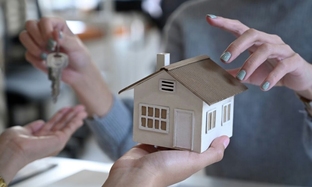 Can’t Afford a Home? Understanding the Link Between Wages and Real Estate