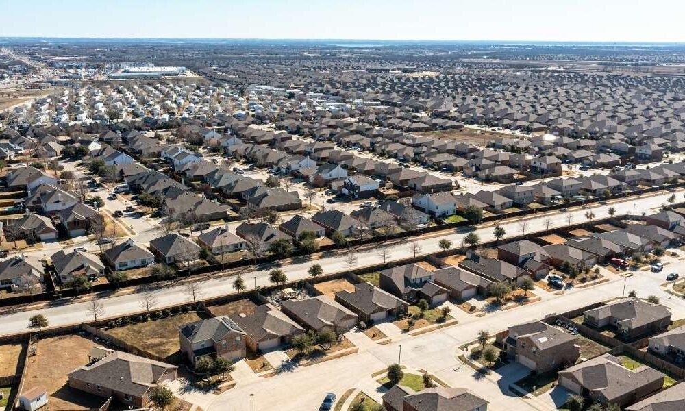 Northeast & Midwest Lead Home Price Growth as Affordability Tightens