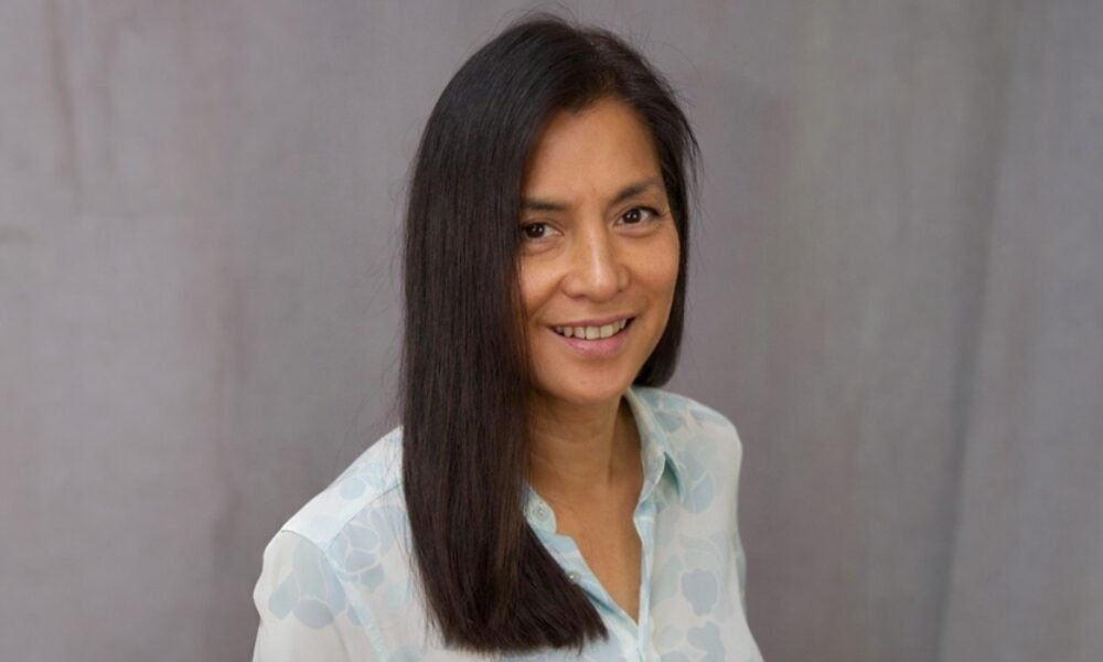 Spring Market Preparation: Why Strategic Updates Beat Major Renovations