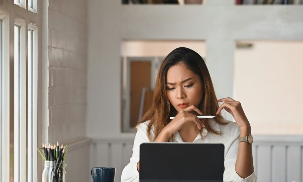 AI Real Estate Listings Raise Concerns Over Misleading Images