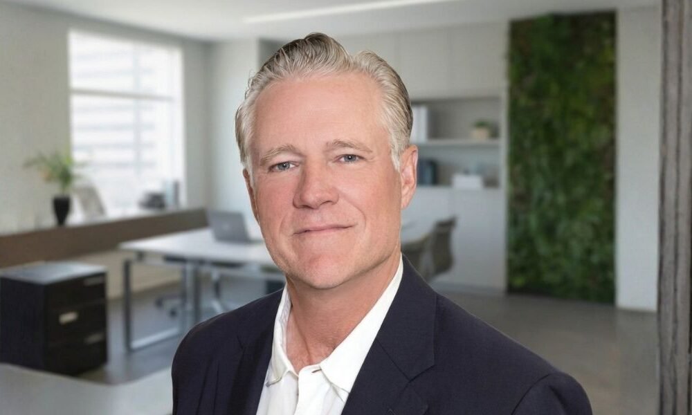 Real Estate Remains One of Few AI-Resistant Careers, Former Wall Street Trader Turned Agent Shares Why