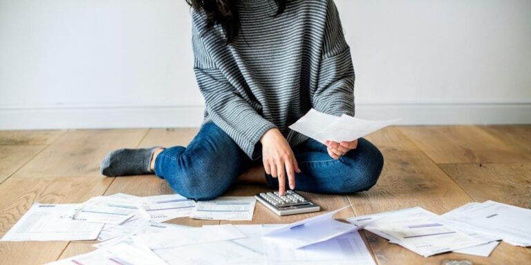 Mortgage Rates Climb as Spring Housing Market Faces New Headwinds