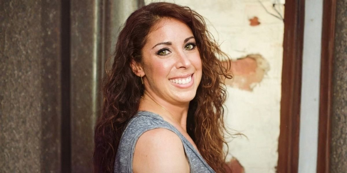 Twenty People at the Open House? Carly Ringer Shares Tactical Insights On How To Close Your Deal