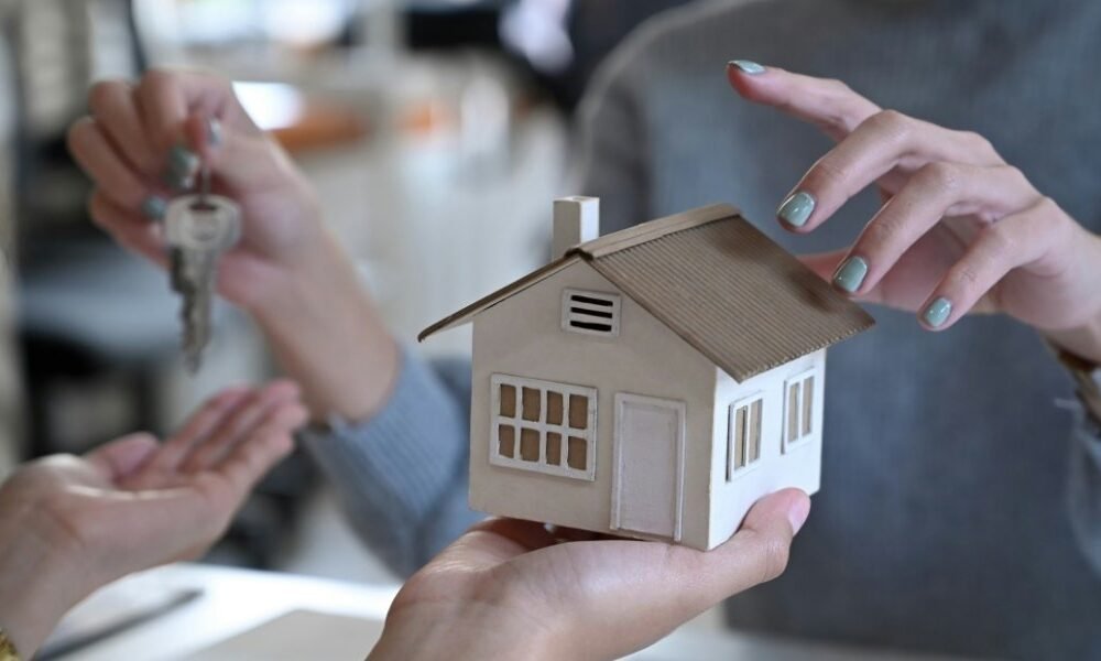 Greater Toronto Area Housing Market Sees Higher Sales, Lower Prices