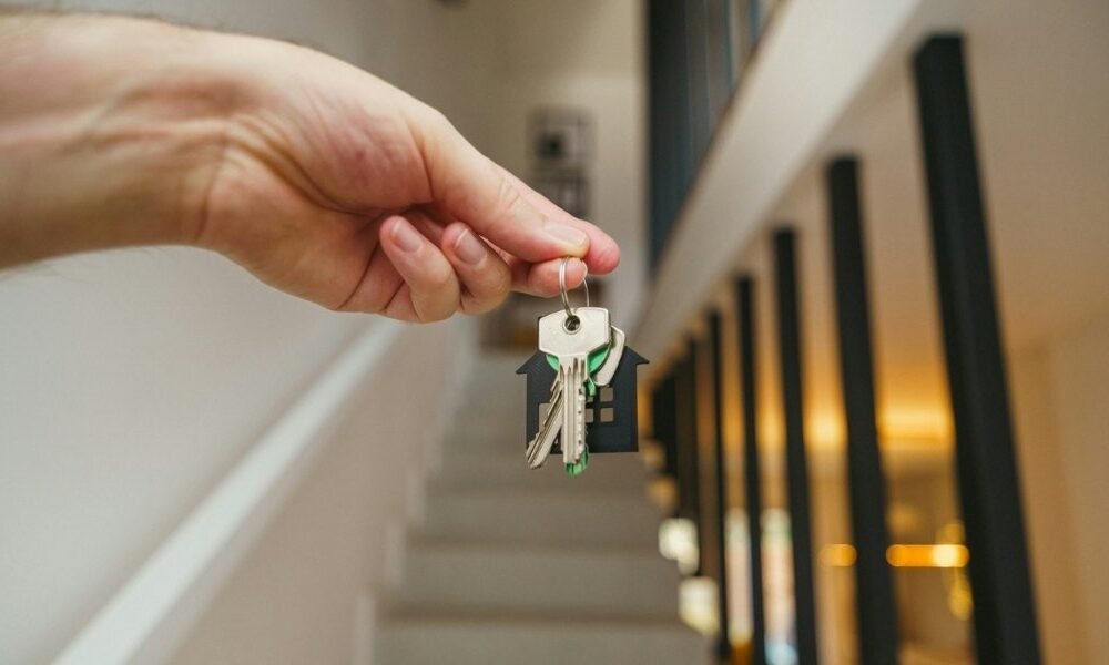 Foreign Home Buying Declines as U.S. Housing Costs Remain High