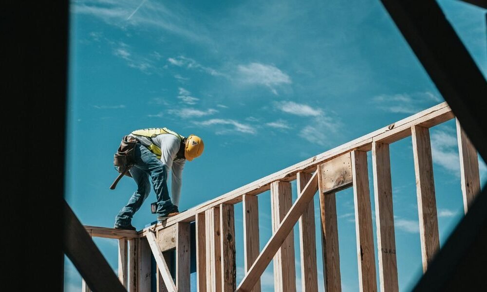 New Survey: 80% of Contractors Would Walk Away From a Property With a Payment-Dispute History