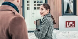 More Home Sellers Reduce Asking Prices as Summer Market Slows