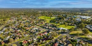 How to Stop a Foreclosure by Selling the House Before the Auction Date