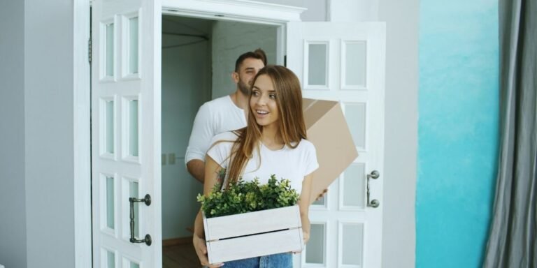 Apartment Investment Falls as Supply Risk Pressures Pricing