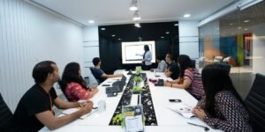 Marketing Crunch Is Building A Reputation Layer For The Tech Marketing Industry