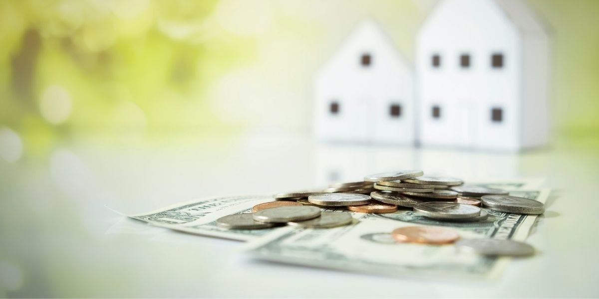 U.S. Home Prices Rise 2.1% Yearly as Housing Trends Split by City